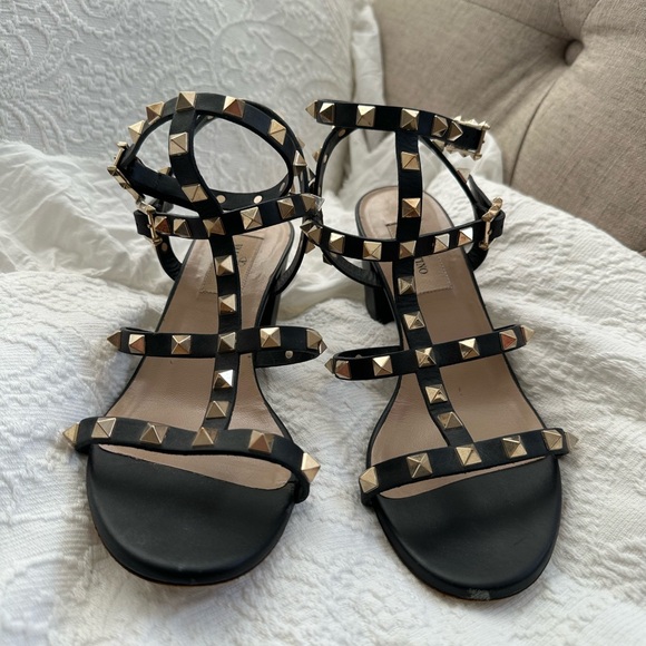 Valentino Rockstud sandals size 37 - Picture 9 of 13